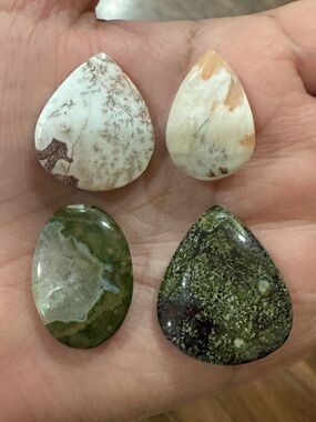 Mixed Teardrop Stone Cabochons - Green and Cream Set
